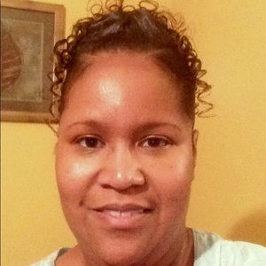 Meet your Posher, Keshia